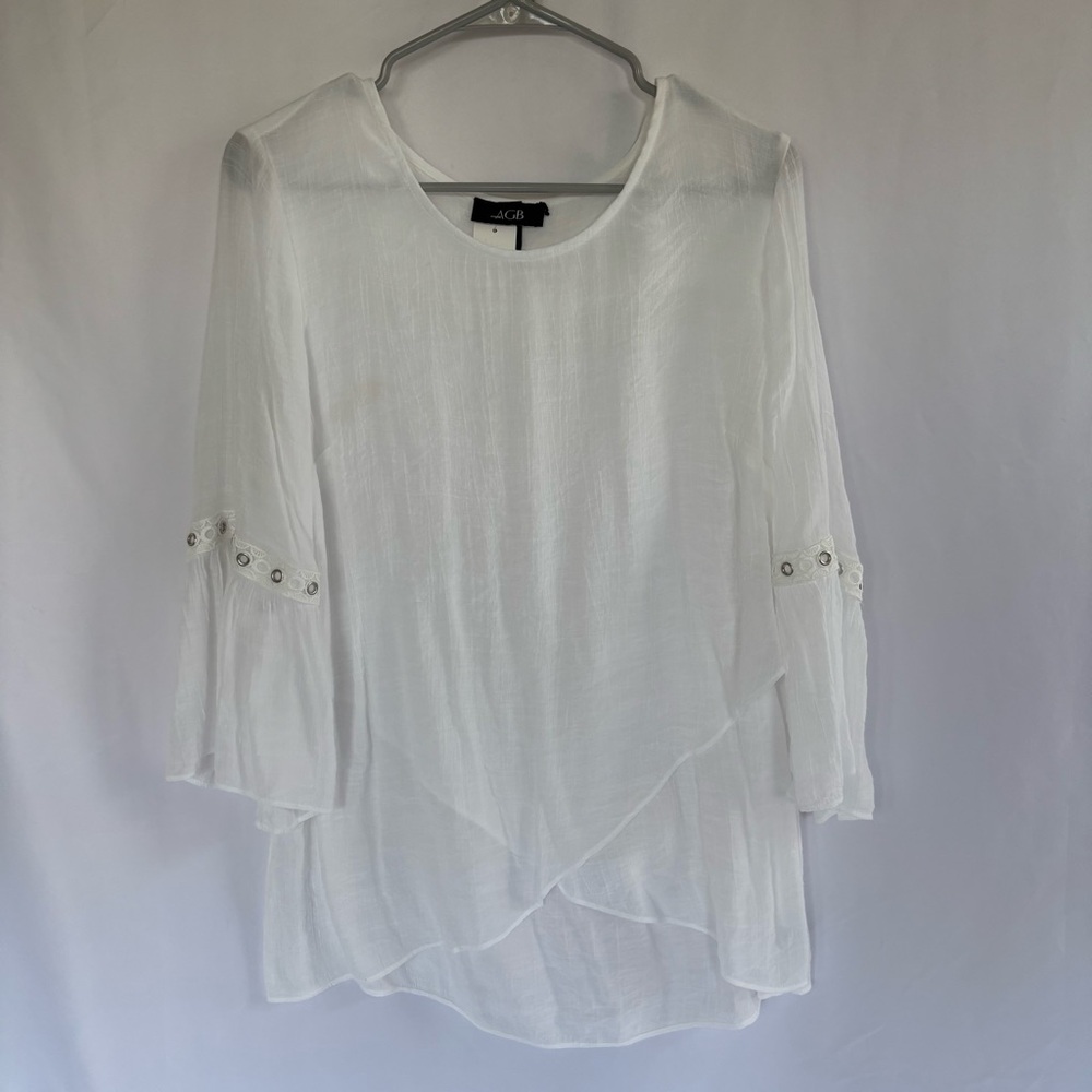 AGB Shirt
White